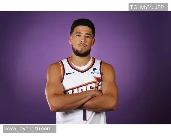 德文布克如何在NBA赛场上展现领袖风范与超强实力